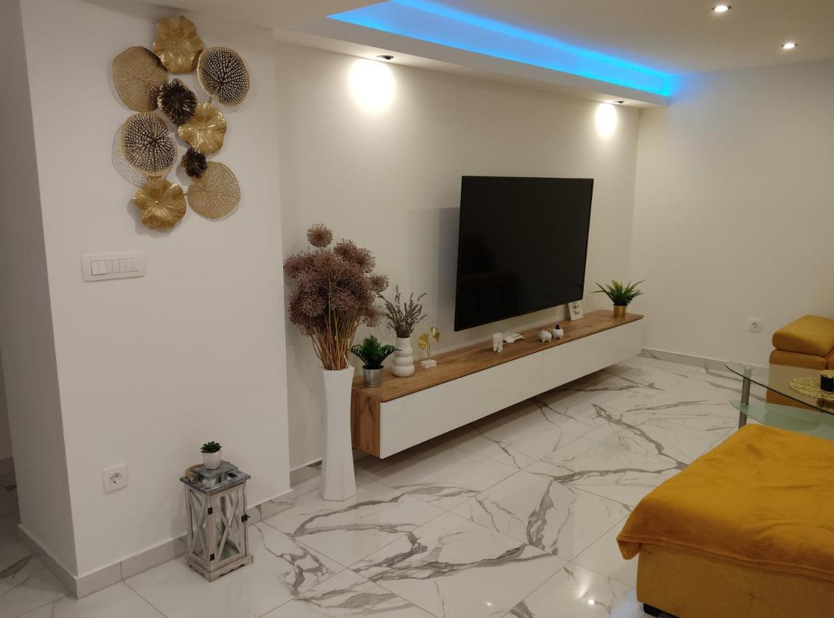 Vrh  Apartman Meld מראה חיצוני תמונה
