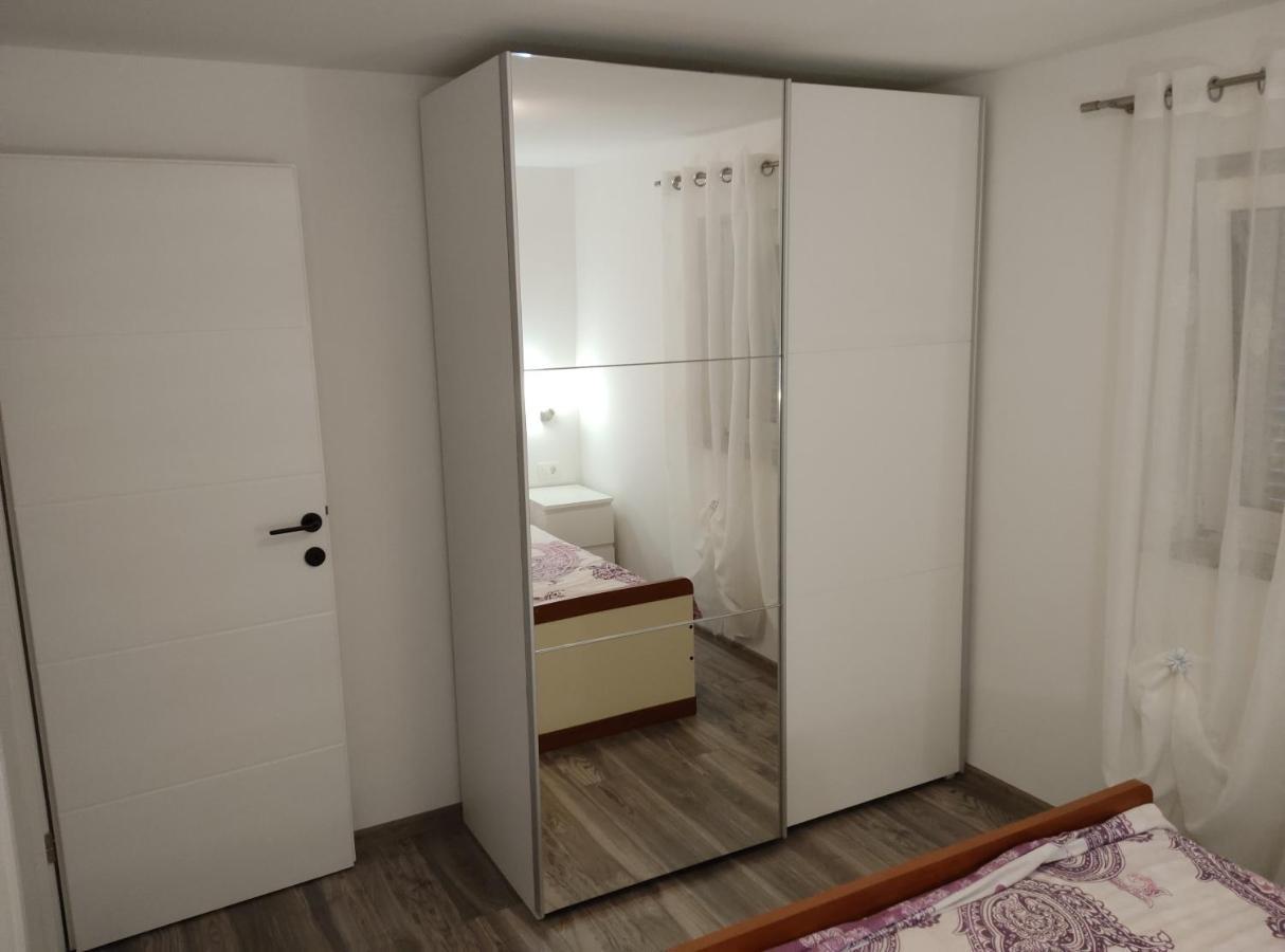 Vrh  Apartman Meld מראה חיצוני תמונה