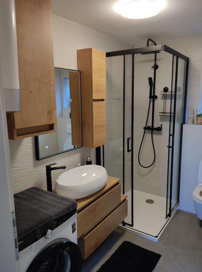 Vrh  Apartman Meld מראה חיצוני תמונה